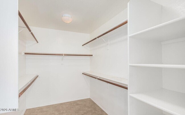 Building Photo - 2954 E Melody Ln