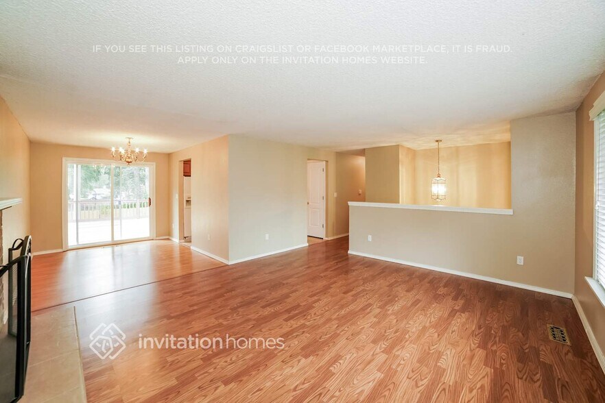 Building Photo - 5303 95 Ave Ct W