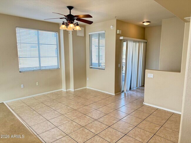 Building Photo - 16825 N 14th St