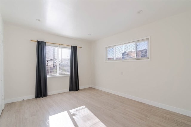 Building Photo - 630 E Cedar Ave