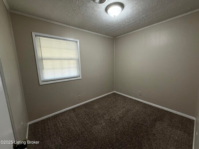 Building Photo - 6709 Rebecca Ln