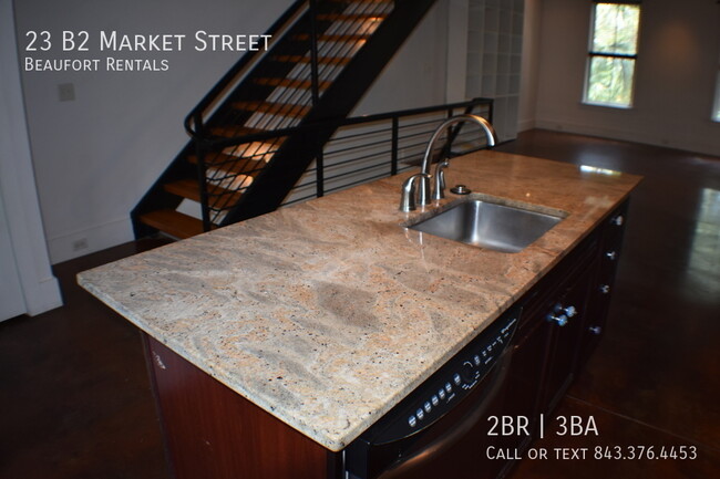 Building Photo - 23-B2 Market