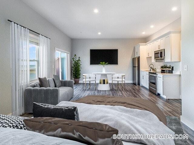 Building Photo - 163 Nantasket Ave