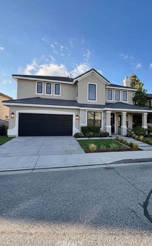 Building Photo - 3715 Club Rancho Dr