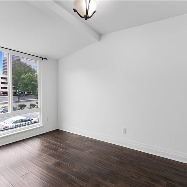 Primary Photo - 1001 W Stevens Ave