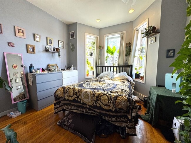 Building Photo - 59 Fort Ave