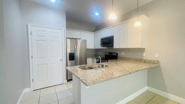 Building Photo - 1589 Cumin Dr