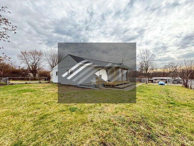 Building Photo - 4205 Riverview Ave