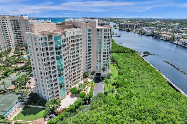 Building Photo - 3720 S Ocean Blvd