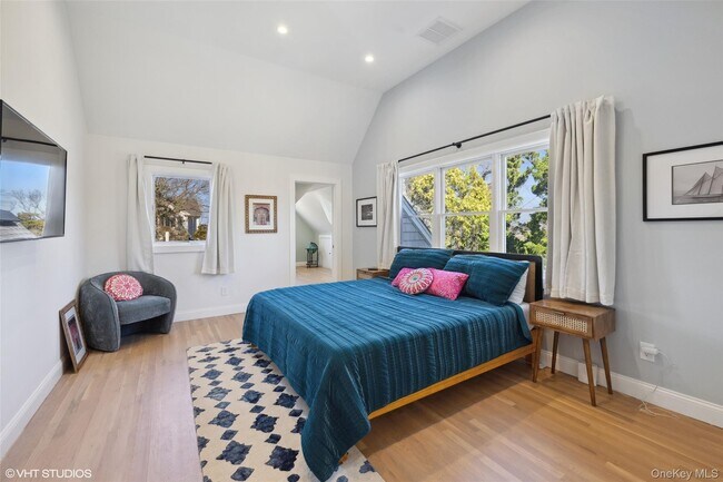 Building Photo - 535 Birch Ln