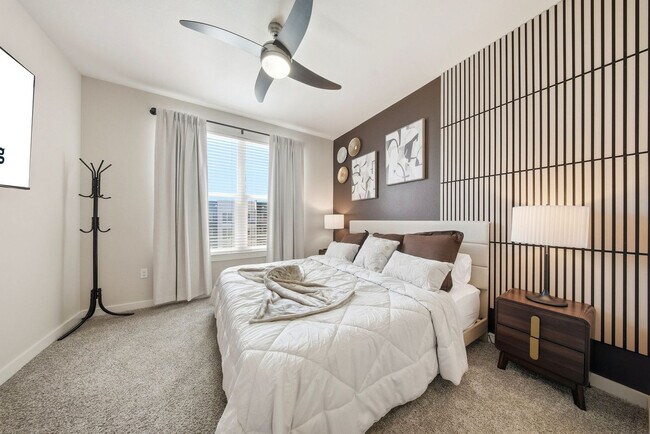 Building Photo - 1702 W Cleveland St