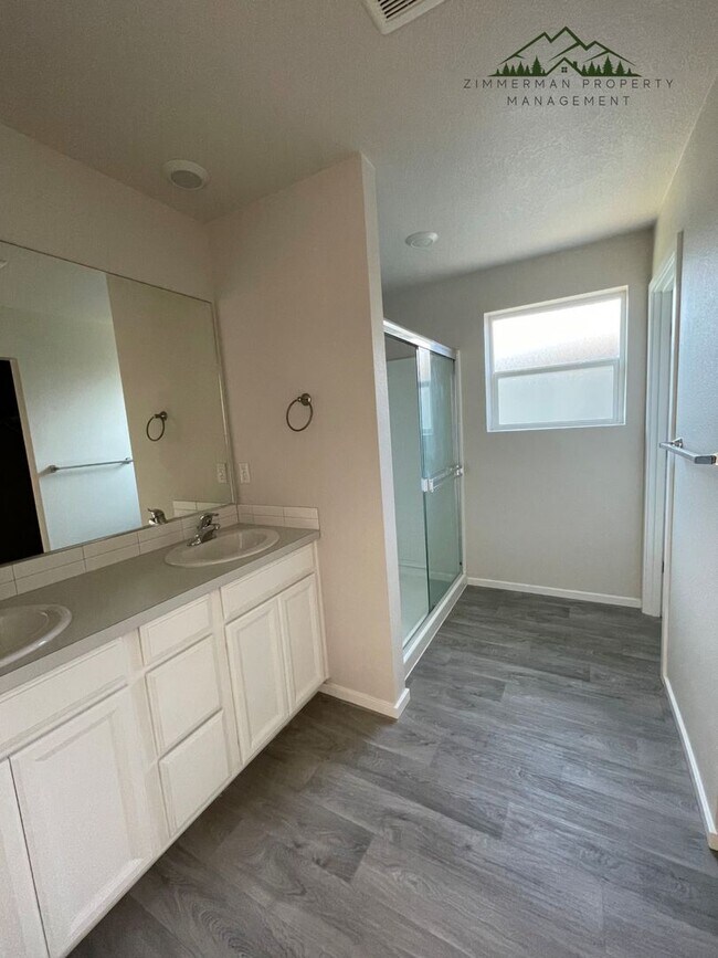 Building Photo - Beautiful 3-Bedroom Home in The Hayden Bri...