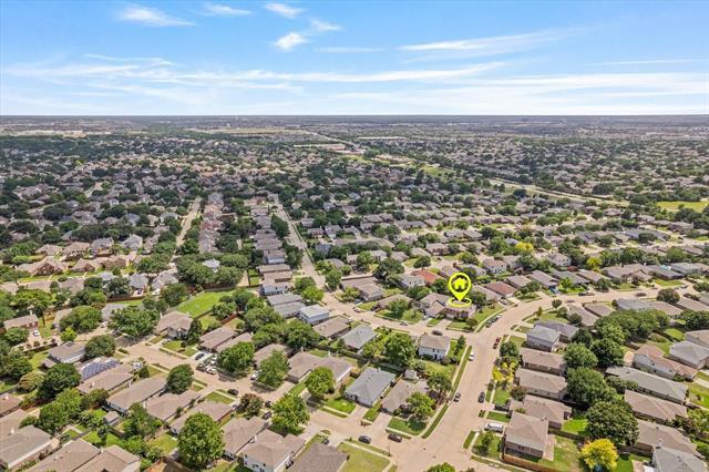 Building Photo - 3300 Jacobs Dr