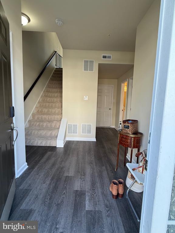 Building Photo - 2817 Shearwater Ln