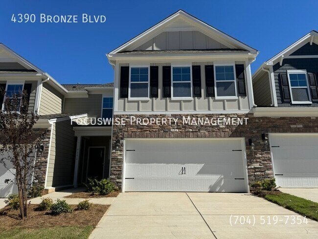 Building Photo - 4390 Bronze Blvd