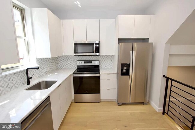 Building Photo - 1606 N 3rd St