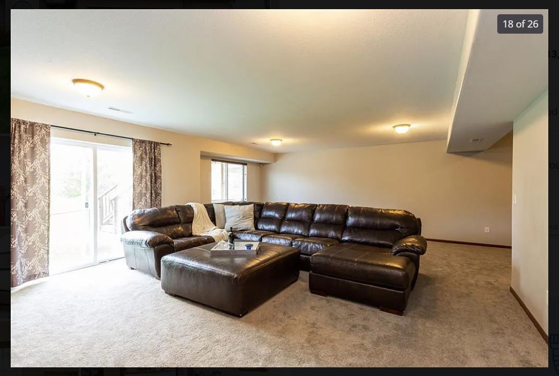 Building Photo - 2103 Glen Oaks