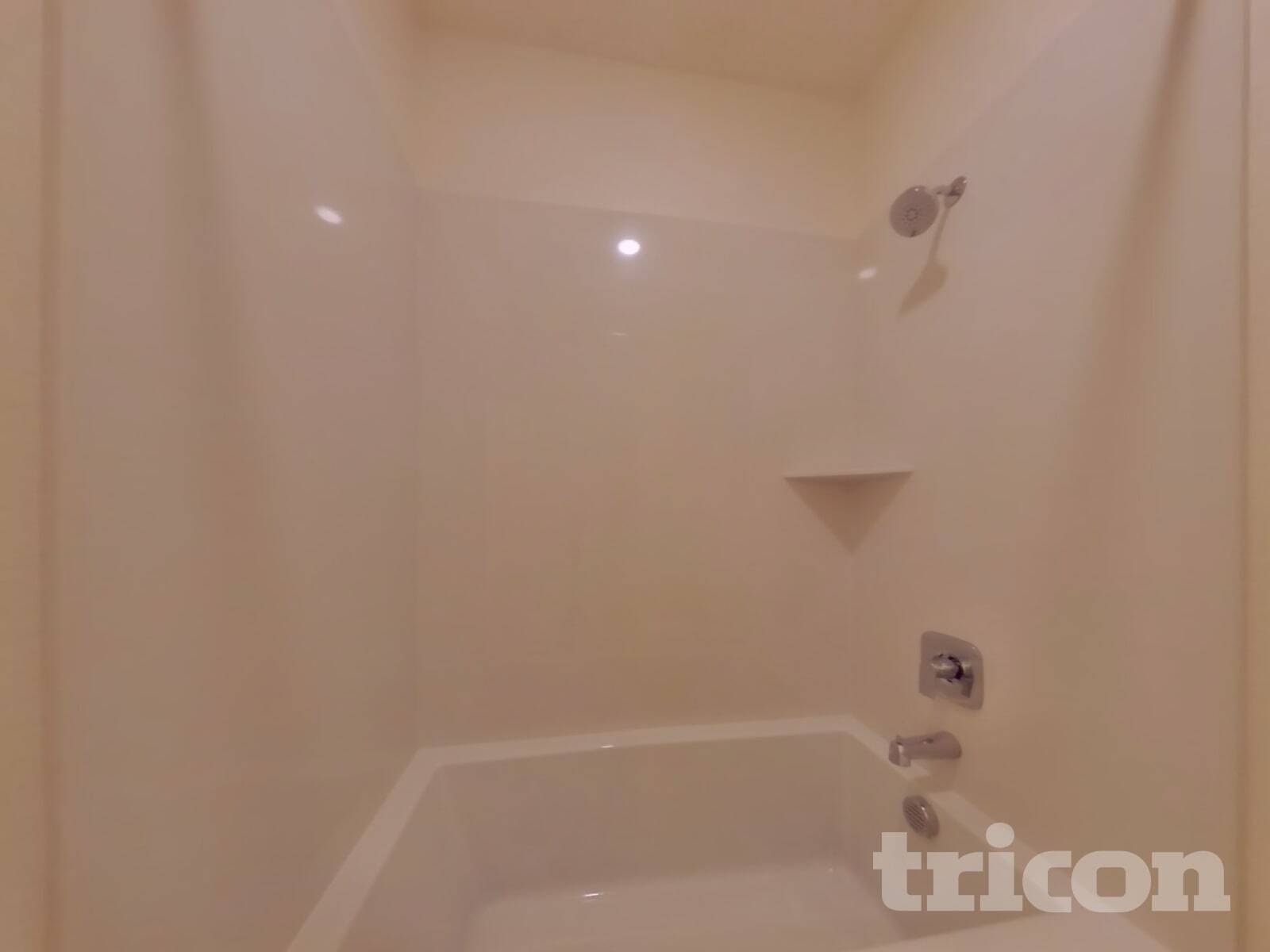 Building Photo - 2046 Delta Vw Ave