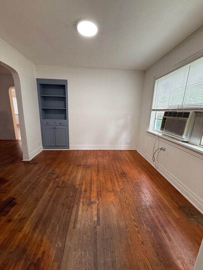 Building Photo - 1114 N 39th St