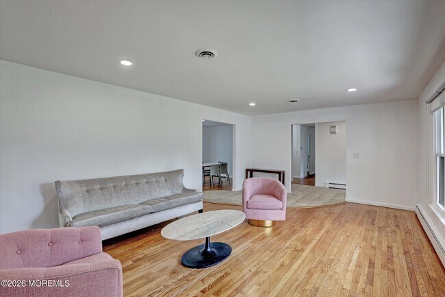 Building Photo - 125 Beechwood Ave