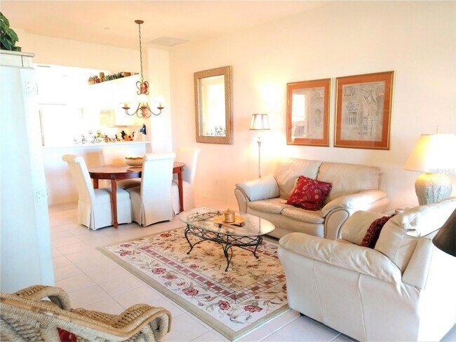 Building Photo - 629 Back 9 Dr