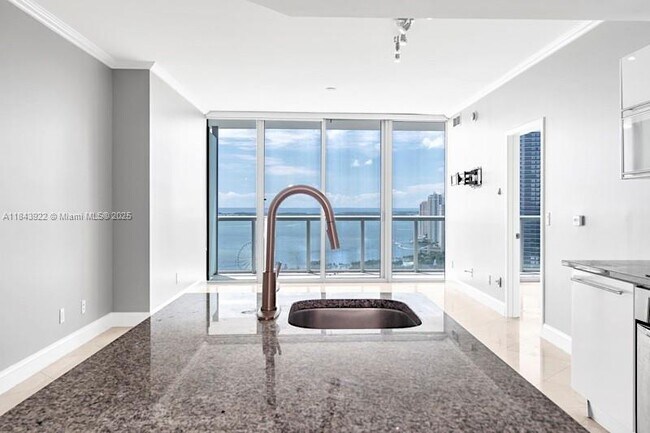 Building Photo - 888 Biscayne Blvd