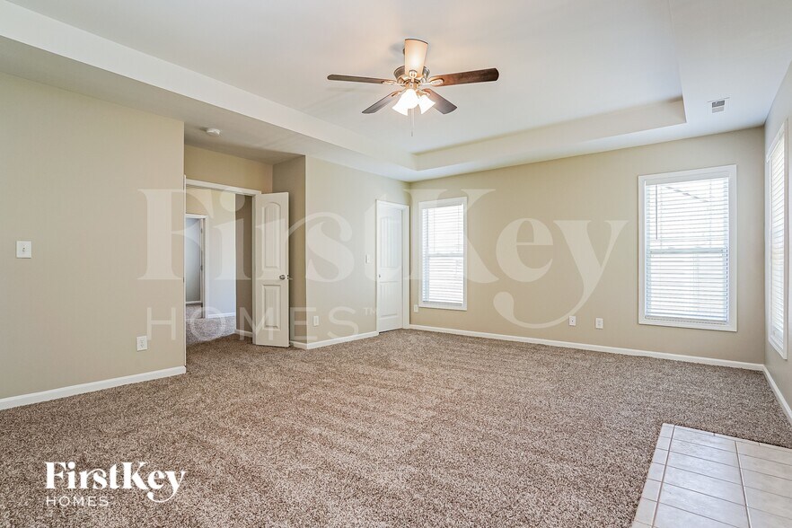 Building Photo - 3253 Groveshire Dr