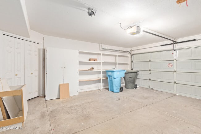 Building Photo - 1257 E Marketplace Wy SE