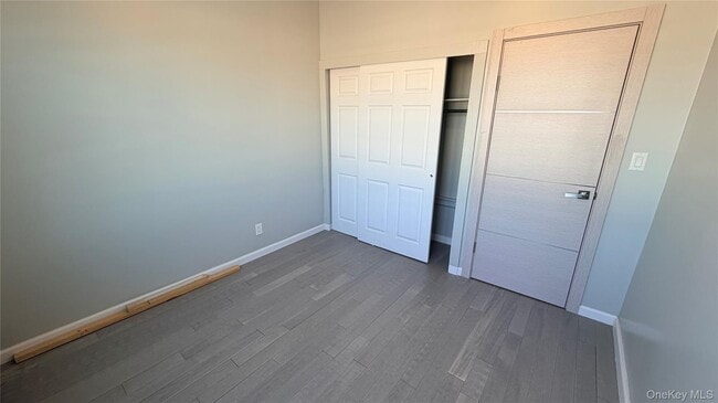 Building Photo - 97-16 Metropolitan Ave