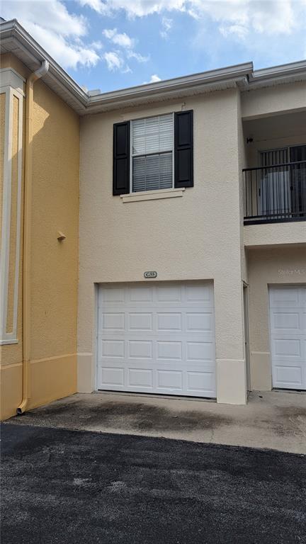 Building Photo - 8933 Lee Vista Blvd