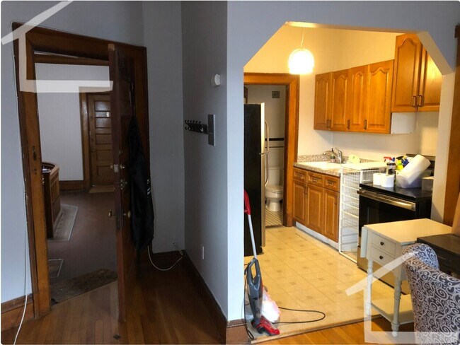 Building Photo - 9/1 No Fee! Sunny, charming 1BR near Kenmore, Audobon Circle!