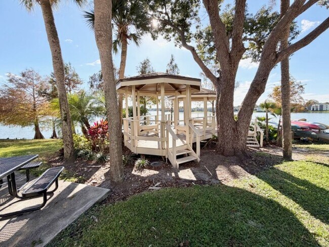 Building Photo - Altamonte Springs  - 2 Bedroom, 2 Bathroom - $1,595.00