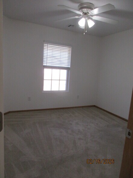 Building Photo - 2306 W Oak Park Pl