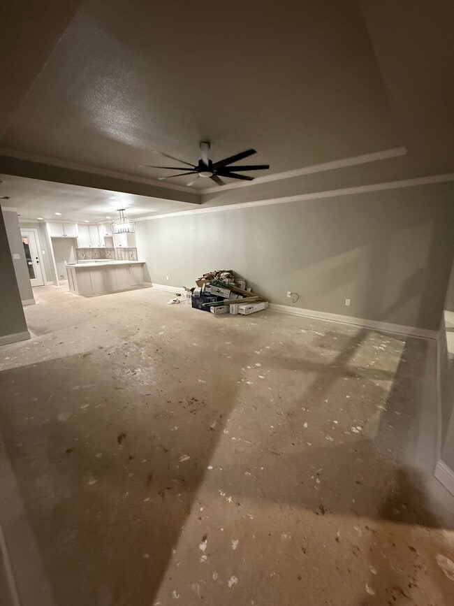 Building Photo - 317 Woodstock Ln