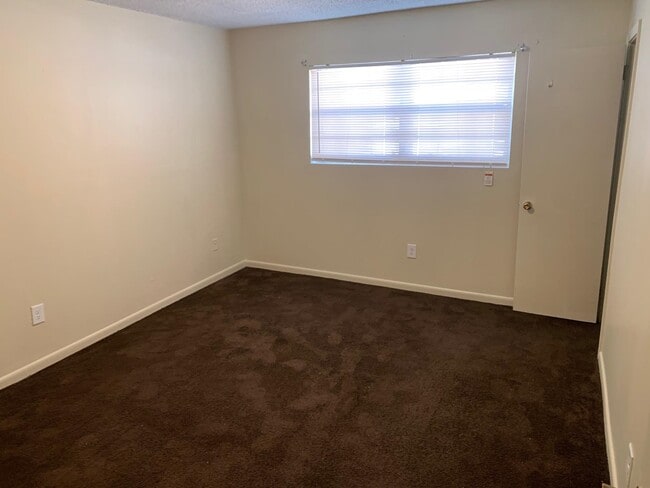 Building Photo - 3438 Spottswood Ave