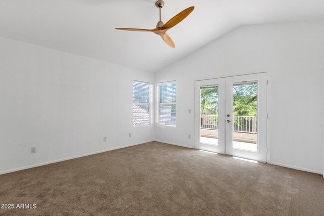 Building Photo - 4245 E Creosote Dr