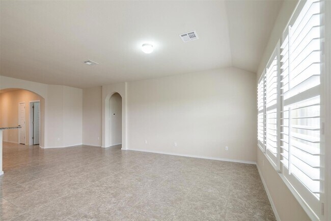 Building Photo - 108 Sage Meadows Dr