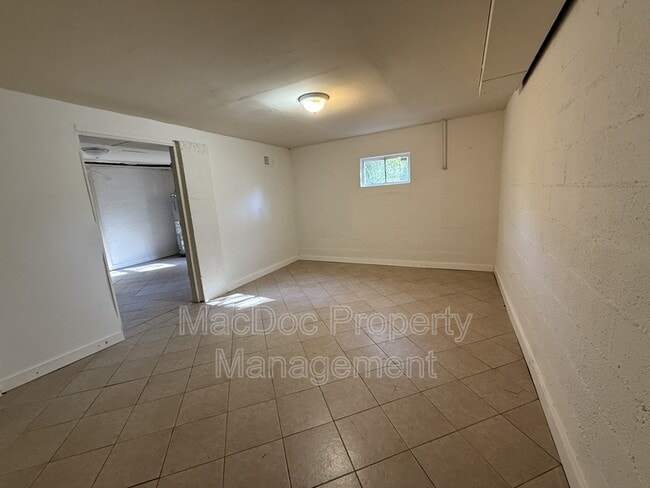 Building Photo - 1719 Lafayette Blvd