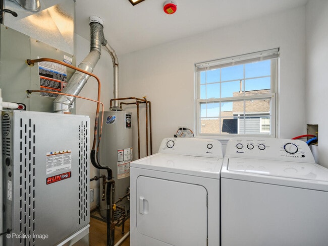 Building Photo - 1159 Harbor Ct