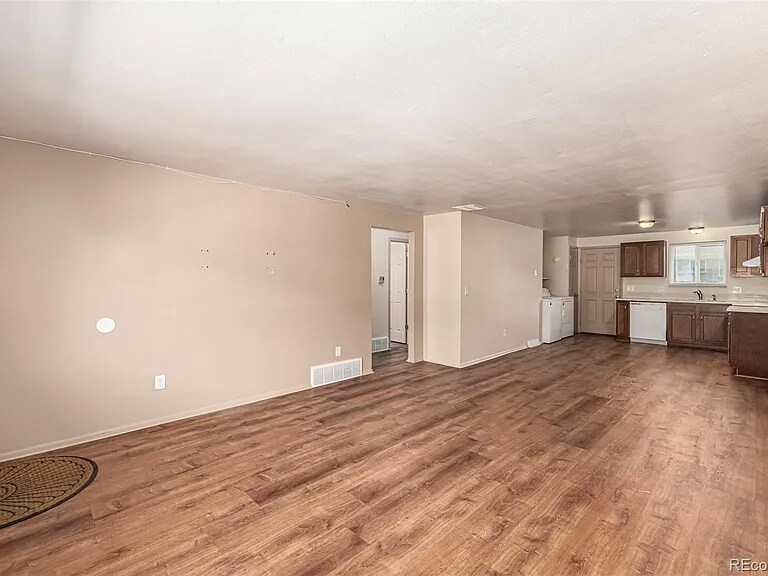 Building Photo - 1601 Nome St