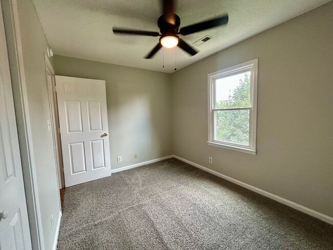 Building Photo - 1225 Cobblestone Ln