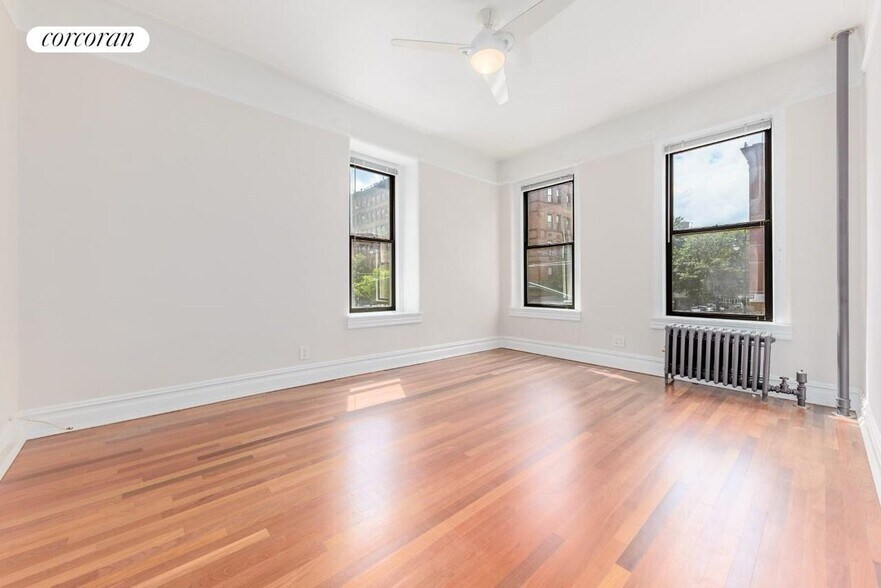 Primary Photo - 73 W 82 St