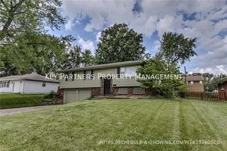 Building Photo - 6804 N Flora-