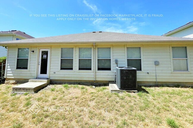 Building Photo - 1961 Courtside Dr