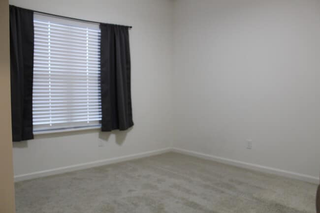 Building Photo - 175 Walker Meadows Ln