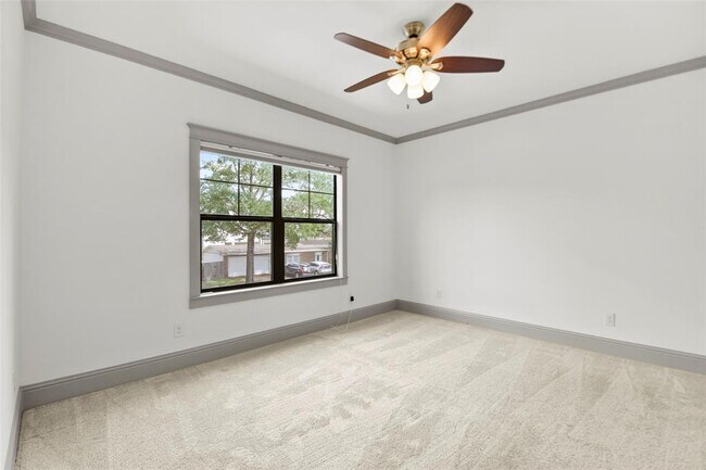 Building Photo - 1538 Thornton Rd