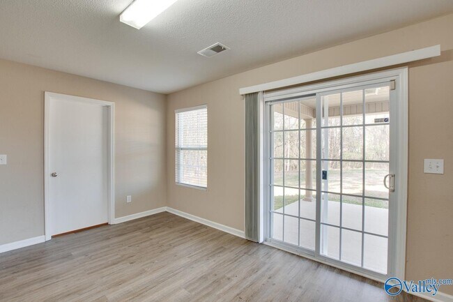 Building Photo - 230 Laramie Circle