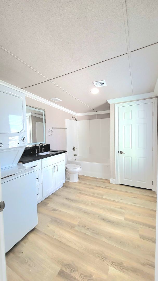 Building Photo - 1611 E Gamebird Rd