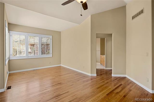 Building Photo - 110 Blue Heron Cir