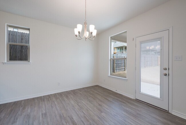 Building Photo - 11227 Aristides